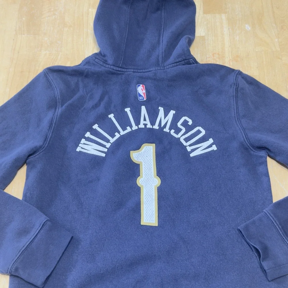Nike Boys Hoodie NBA New Orleans Pelican Zion Williamson #1 Navy Blue Size XL